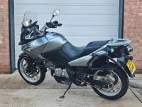 SUZUKI V-STROM 650