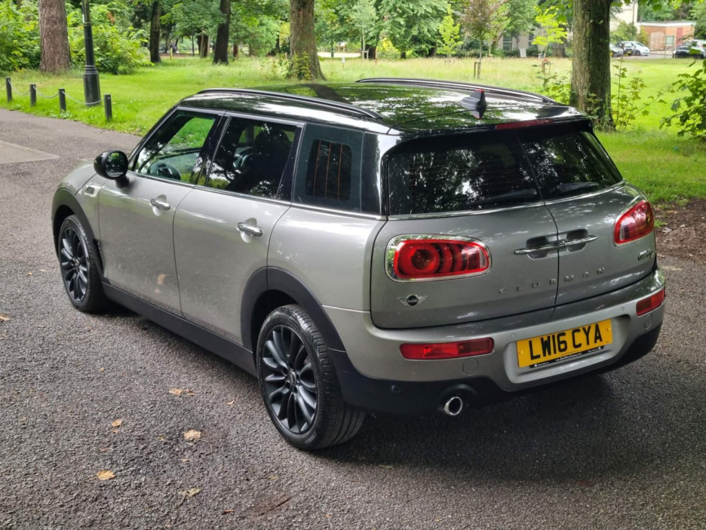 MINI CLUBMAN
