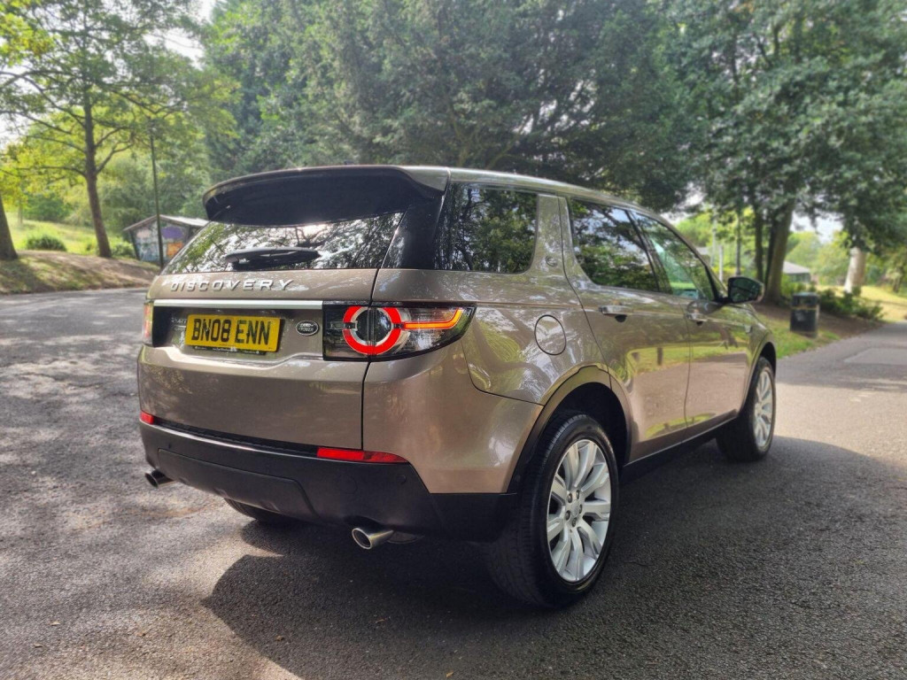 LAND ROVER DISCOVERY SPORT