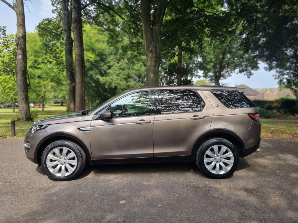 LAND ROVER DISCOVERY SPORT