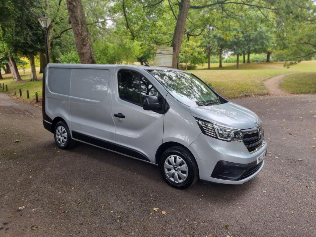 RENAULT TRAFIC