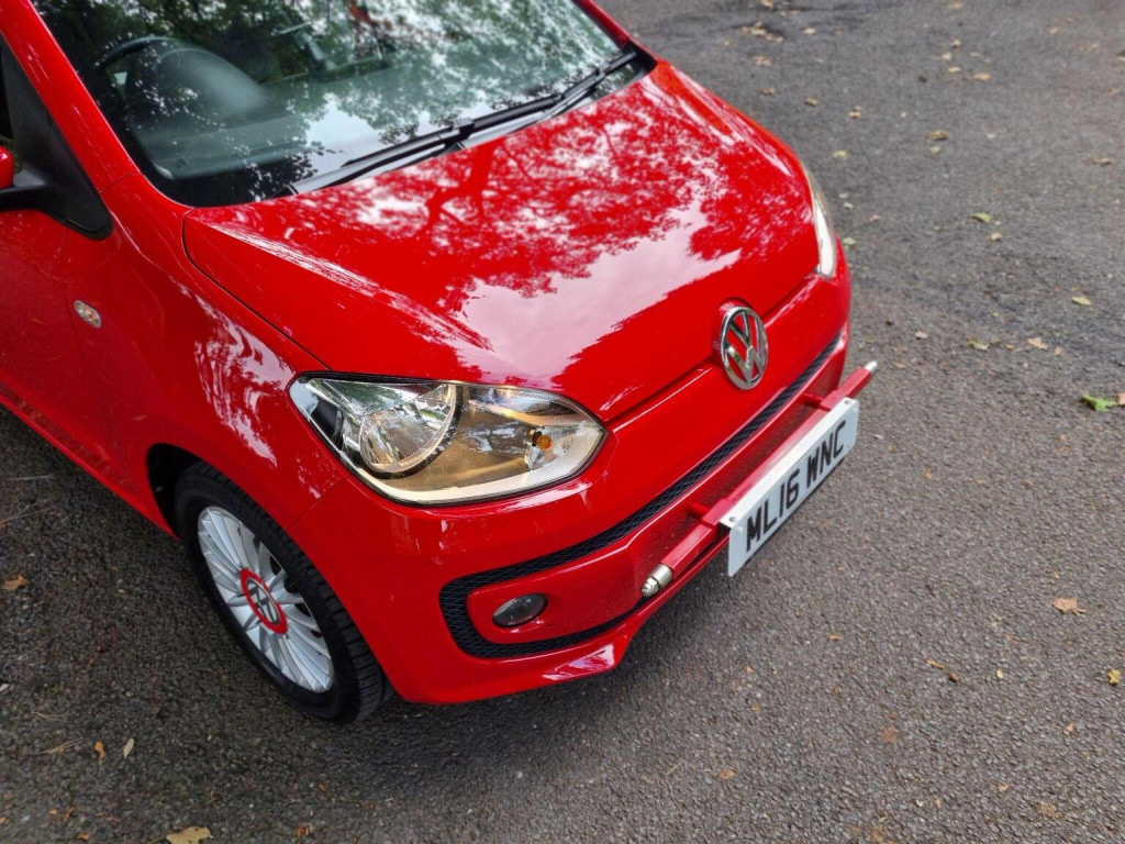 VOLKSWAGEN UP