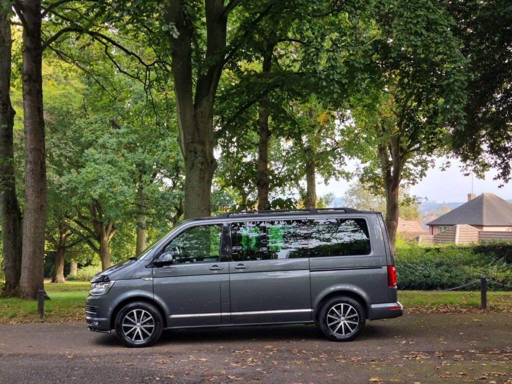 VOLKSWAGEN CARAVELLE