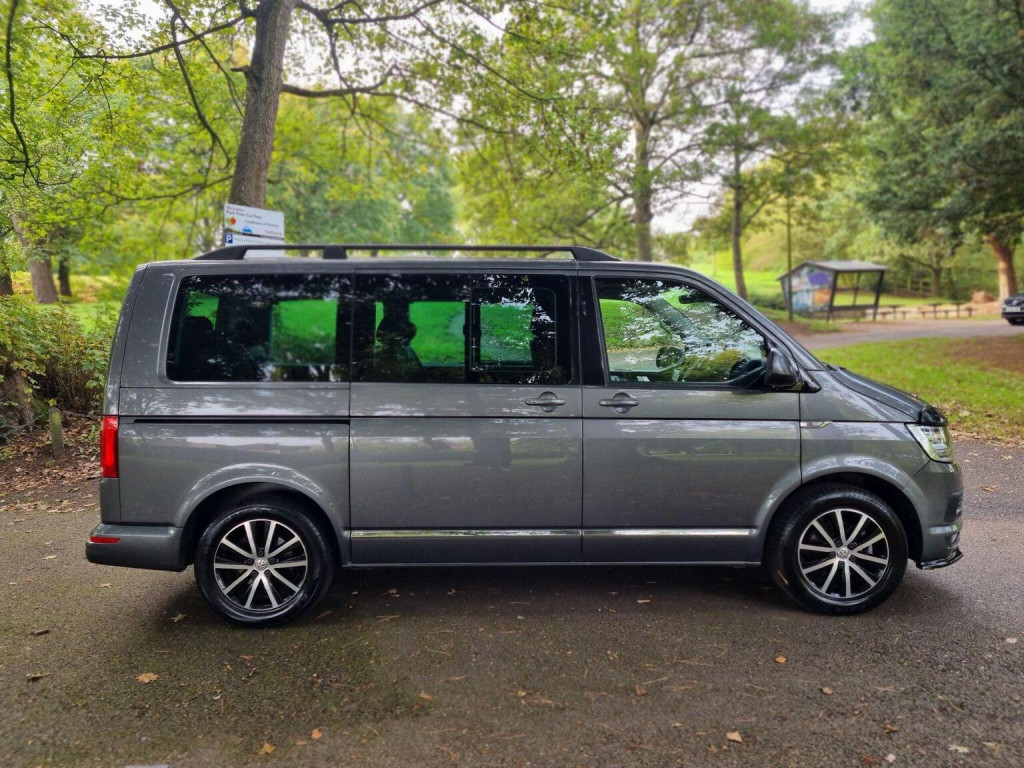 VOLKSWAGEN CARAVELLE