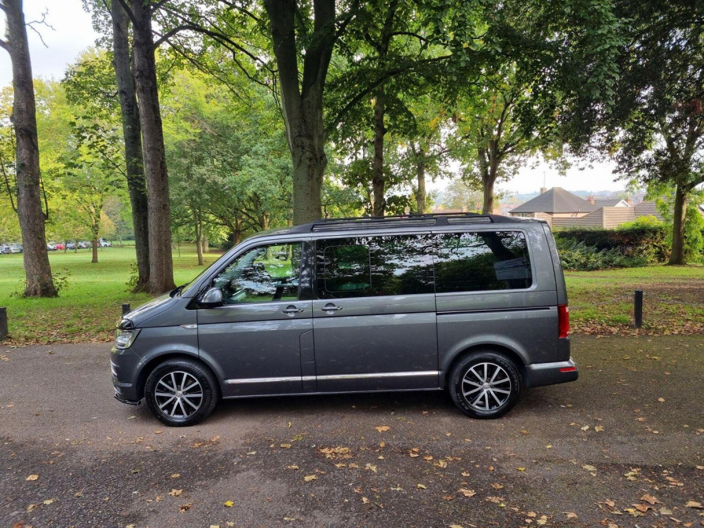 VOLKSWAGEN CARAVELLE