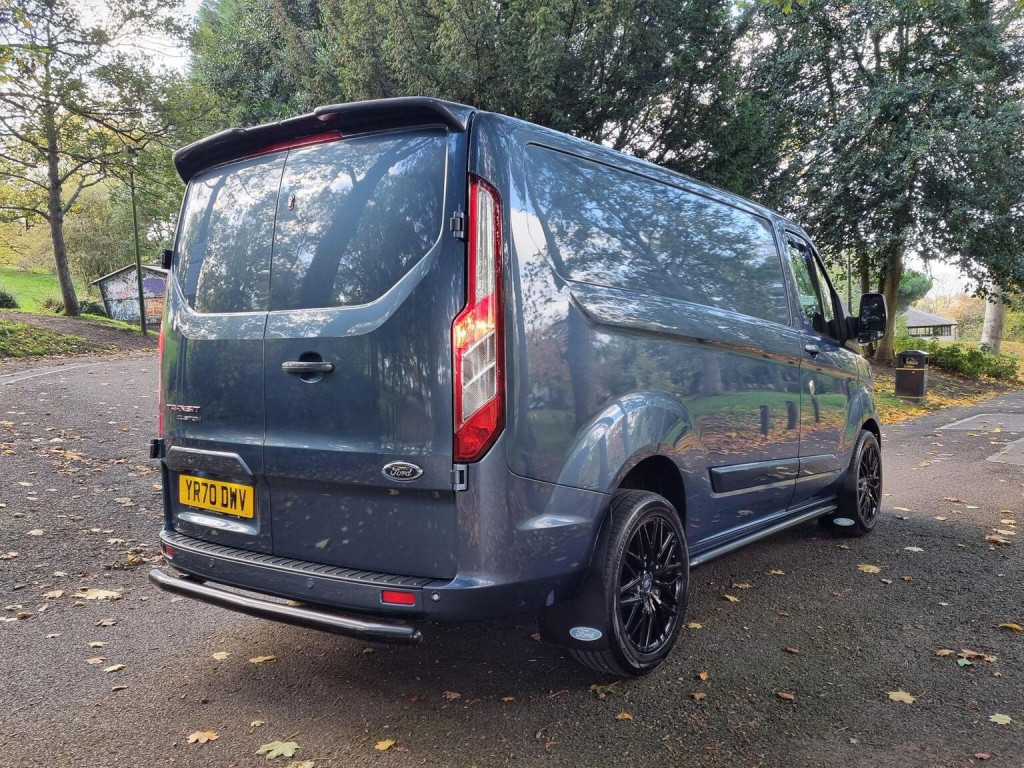 FORD TRANSIT CUSTOM