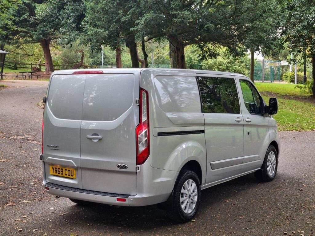 FORD TRANSIT CUSTOM