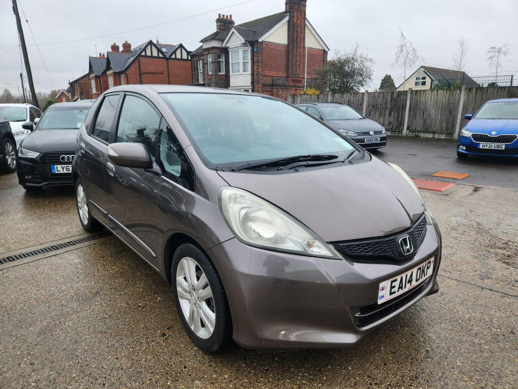 HONDA JAZZ 1.4 i-VTEC ES Plus CVT Euro 5 5dr