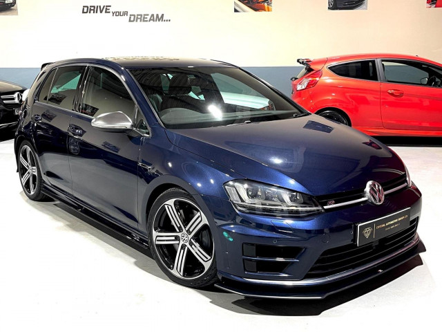 VOLKSWAGEN GOLF 2.0 TSI BlueMotion Tech R 4Motion Euro 6 (s/s) 5dr
