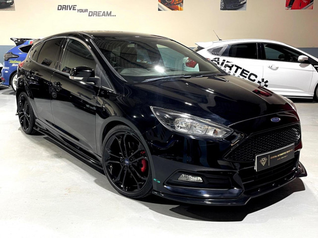 FORD FOCUS 2.0T EcoBoost ST-2 Euro 6 (s/s) 5dr
