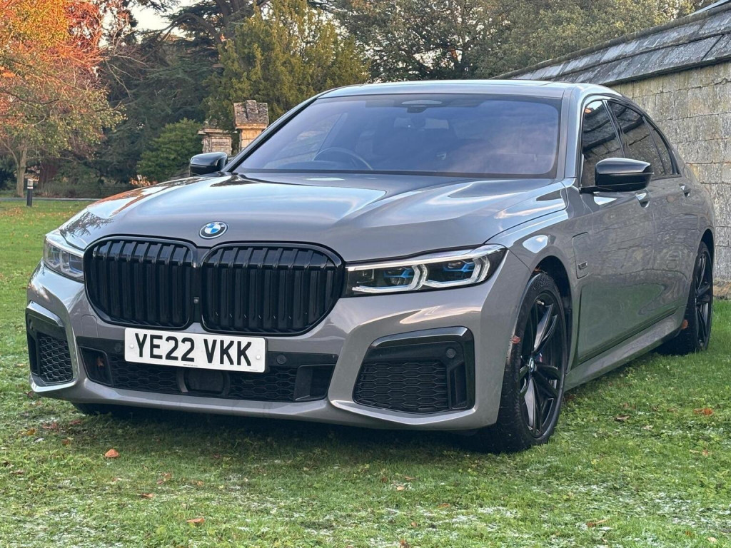 BMW 7 SERIES