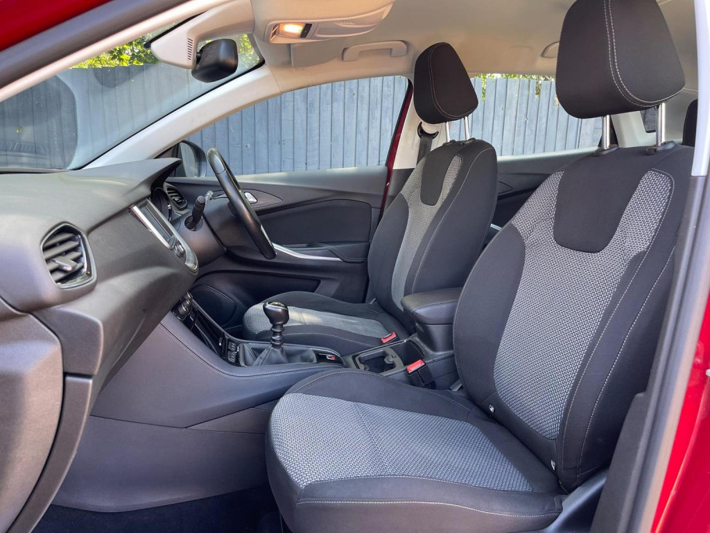 VAUXHALL GRANDLAND X