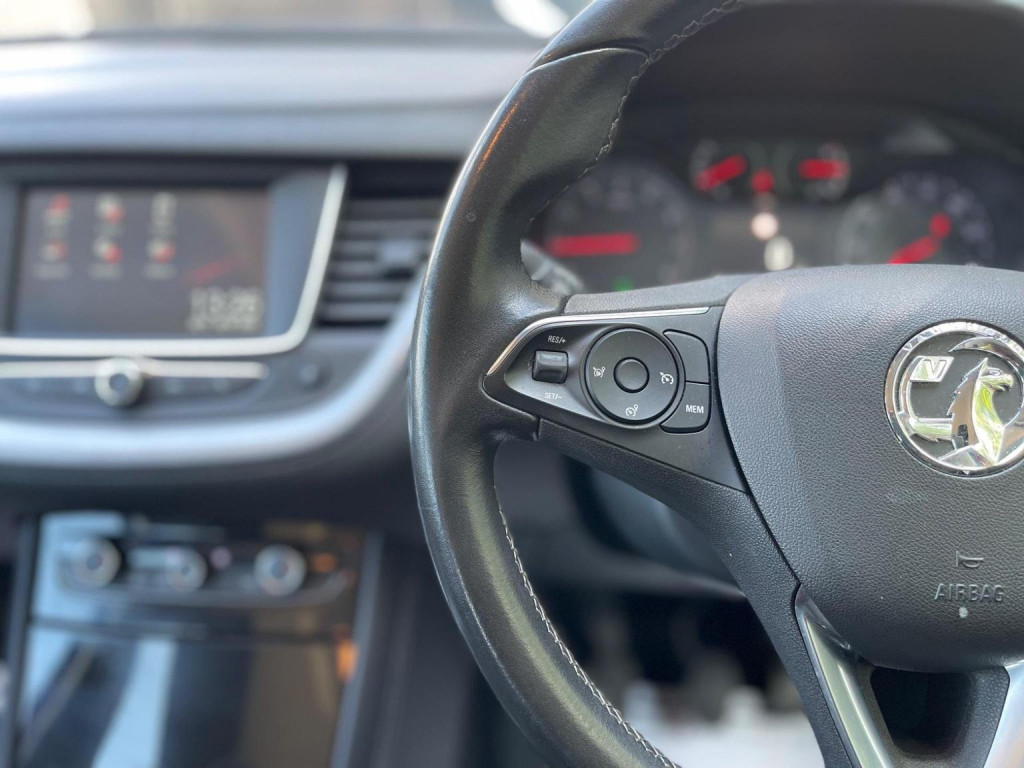 VAUXHALL GRANDLAND X