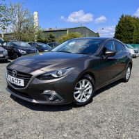 MAZDA MAZDA3