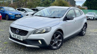 VOLVO V40 CROSS COUNTRY