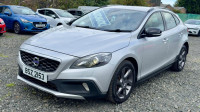 VOLVO V40 CROSS COUNTRY