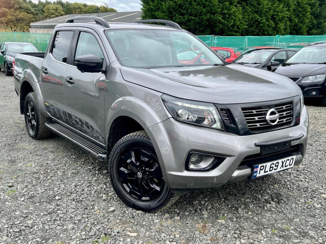 NISSAN NAVARA
