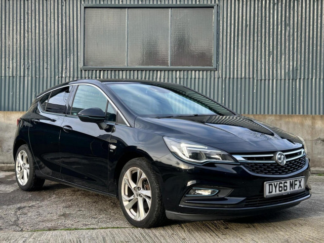 VAUXHALL ASTRA