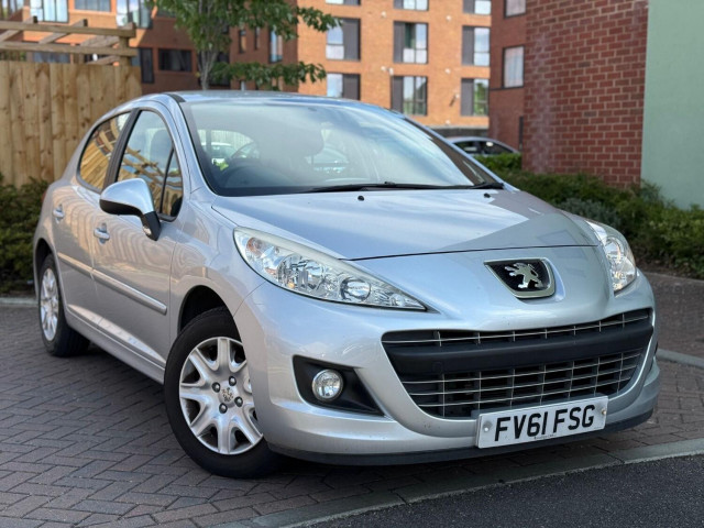 PEUGEOT 207 1.4 Active