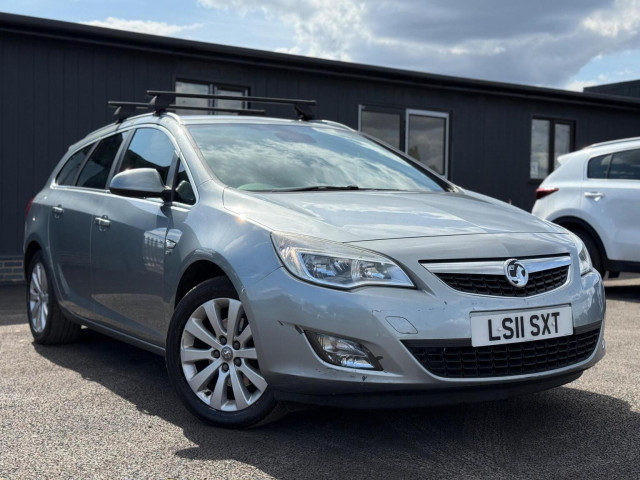 VAUXHALL ASTRA 1.7 CDTi ecoFLEX SE Sports Tourer Euro 5 5dr