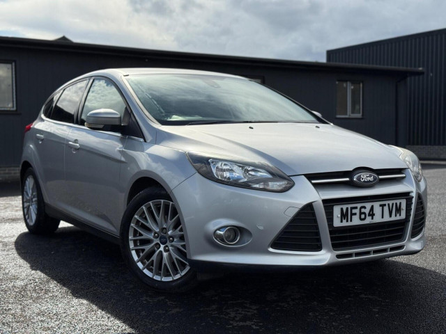 FORD FOCUS 1.0T EcoBoost Zetec Euro 5 (s/s) 5dr