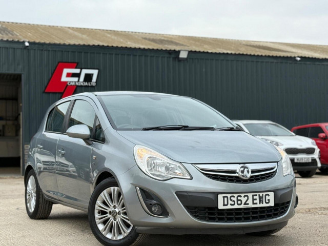VAUXHALL CORSA 1.4 16V SE Euro 5 5dr