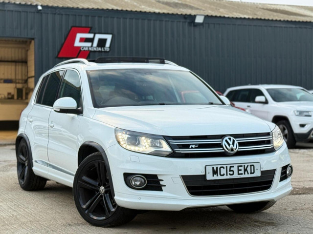 VOLKSWAGEN TIGUAN 2.0 TDI BlueMotion Tech R-Line DSG 4WD Euro 5 (s/s) 5dr (Nav)