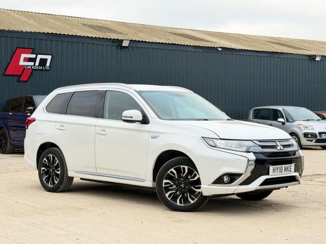MITSUBISHI OUTLANDER 2.0h 12kWh Juro CVT 4WD Euro 6 (s/s) 5dr