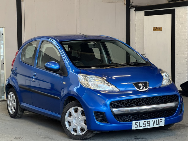 PEUGEOT 107 1.0 12V Urban