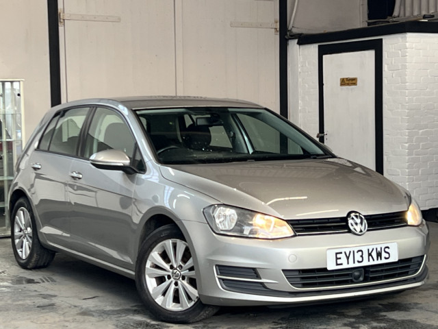 VOLKSWAGEN GOLF 1.6 TDI BlueMotion Tech SE