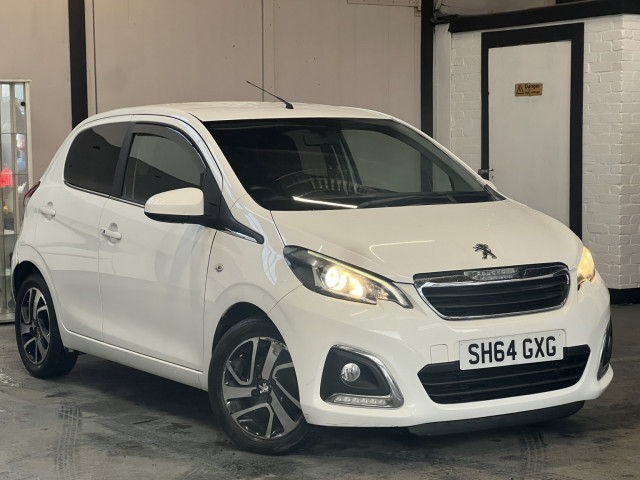 PEUGEOT 108 1.2 VTi PureTech Allure