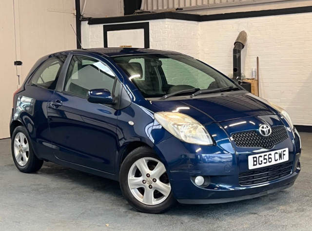 TOYOTA YARIS 1.3 T Spirit