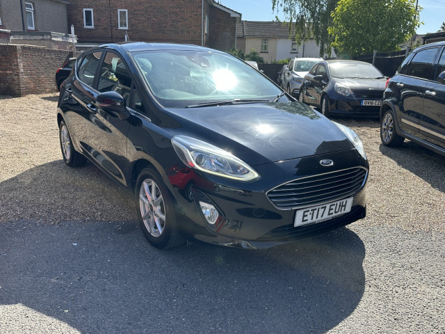 FORD FIESTA 1.1 Ti-VCT Zetec